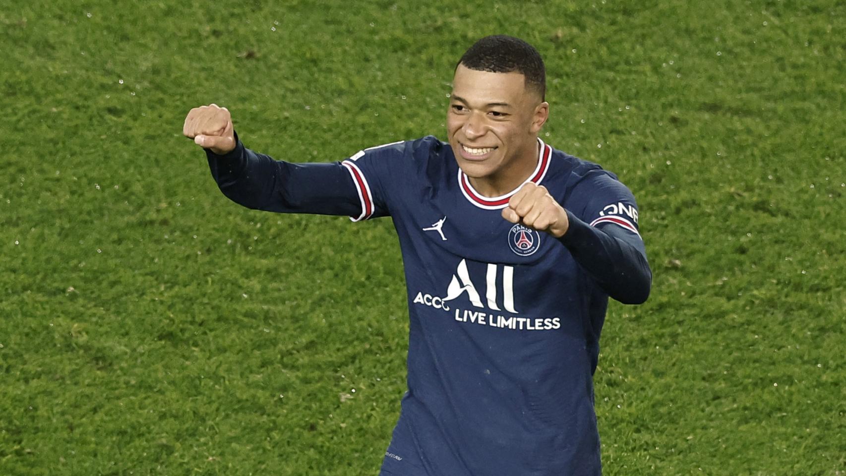 Kylian Mbappé celebra su gol al Real Madrid