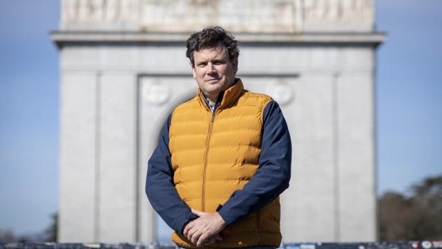 Guillermo Rocafort, historiador y veterano legionario, acaba de publicar 'El fraude de la Memoria Histórica'.