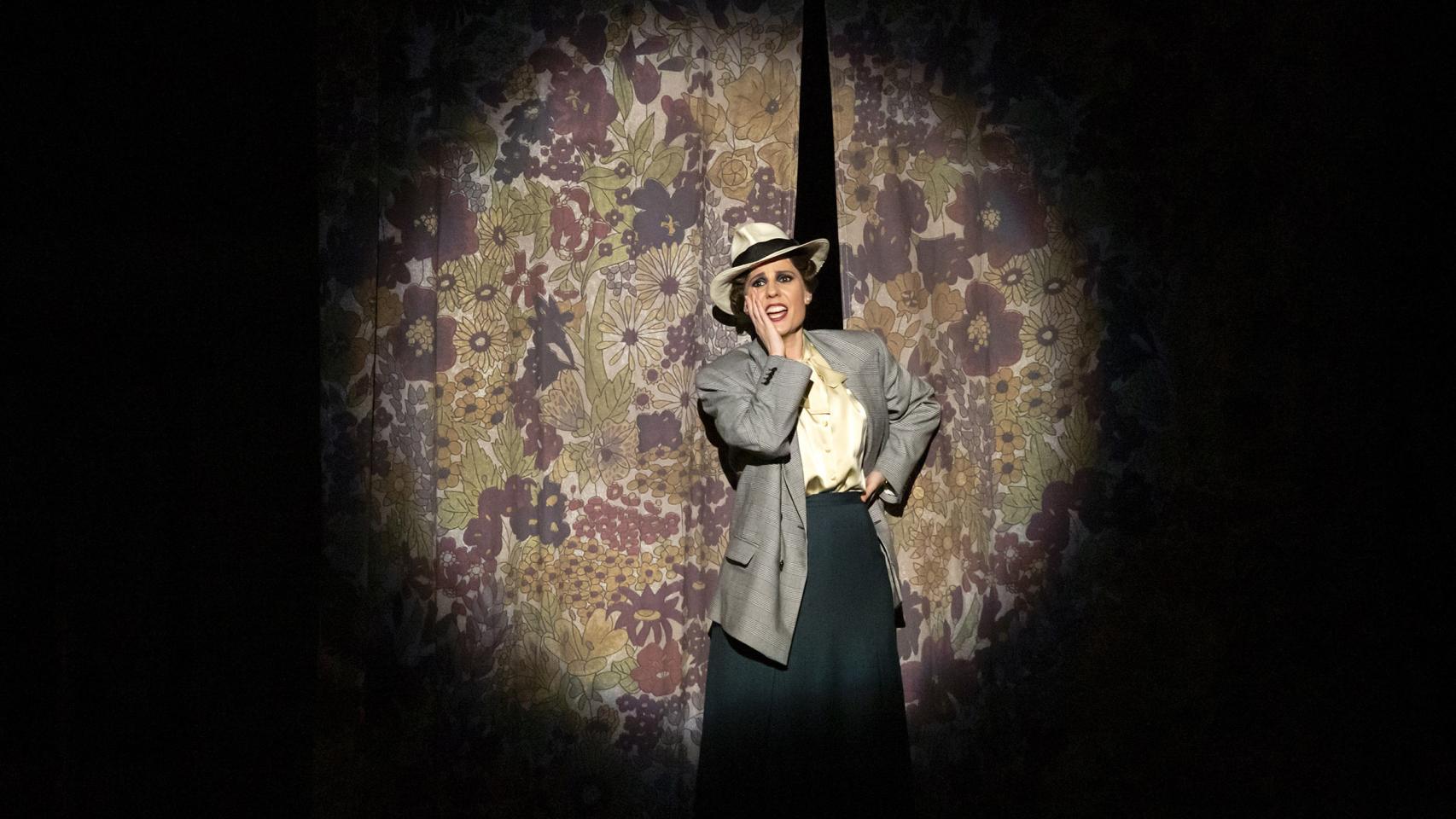 Diana Navarro en el papel de Concha Piquer en el estreno de 'En tierra extraña' en el Cervantes.