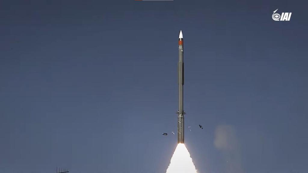 Misil interceptor