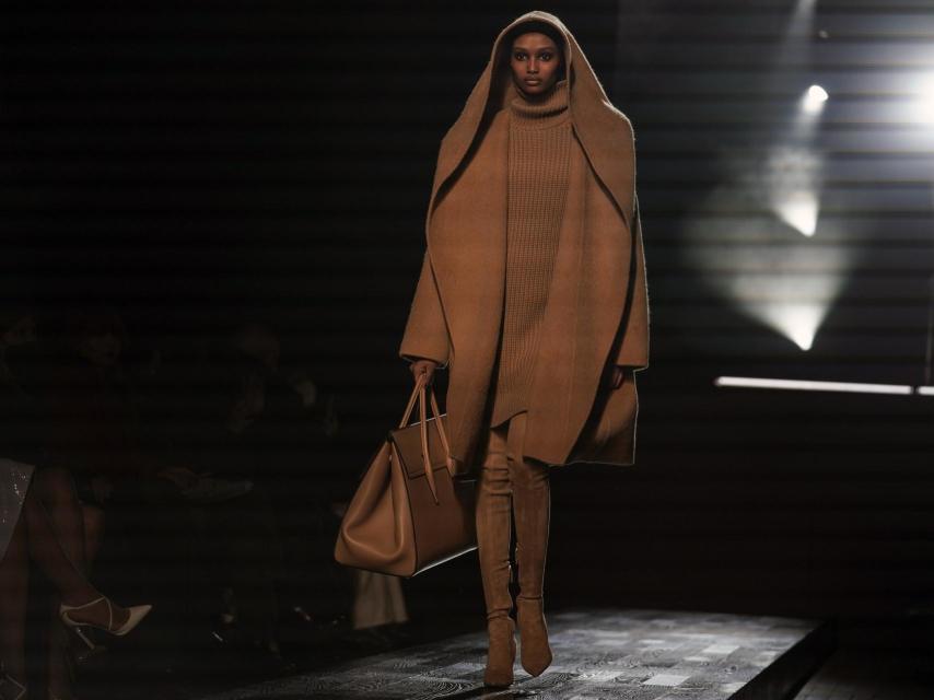Colección de otoño-invierno inspirada en una glamurosa noche de concierto en la Gran Manzana.