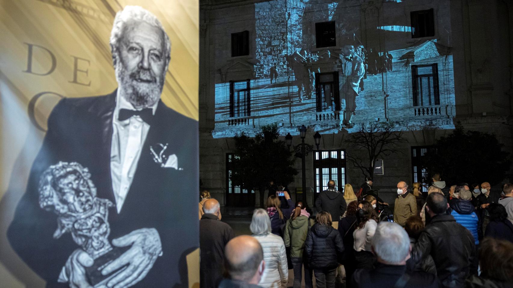 La imagen de Berlanga sí pudo verse en el Ayuntamiento, pero en los premios Goya su presencia fue menor.