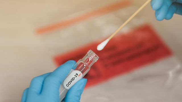 Imagen de archivo de un test de coronavirus.