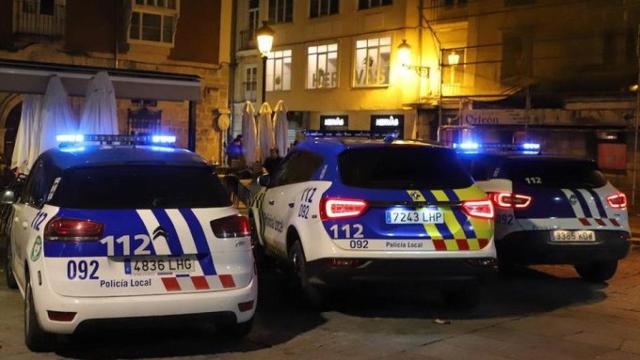 Imagen de vehículos de la Policia Local de Burgos