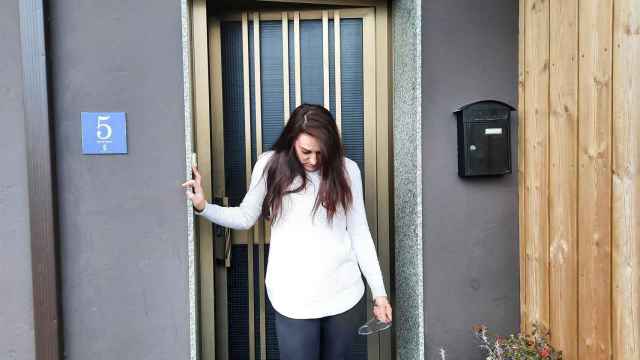 La novia de Eduardo Padín, uno de los supervivientes del naufragio de un pesquero gallego en Canadá.