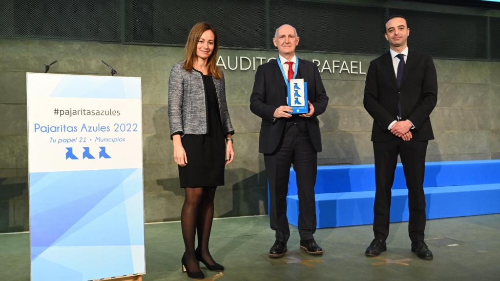 El arte del reciclaje concede tres pajaritas azules a Valladolid