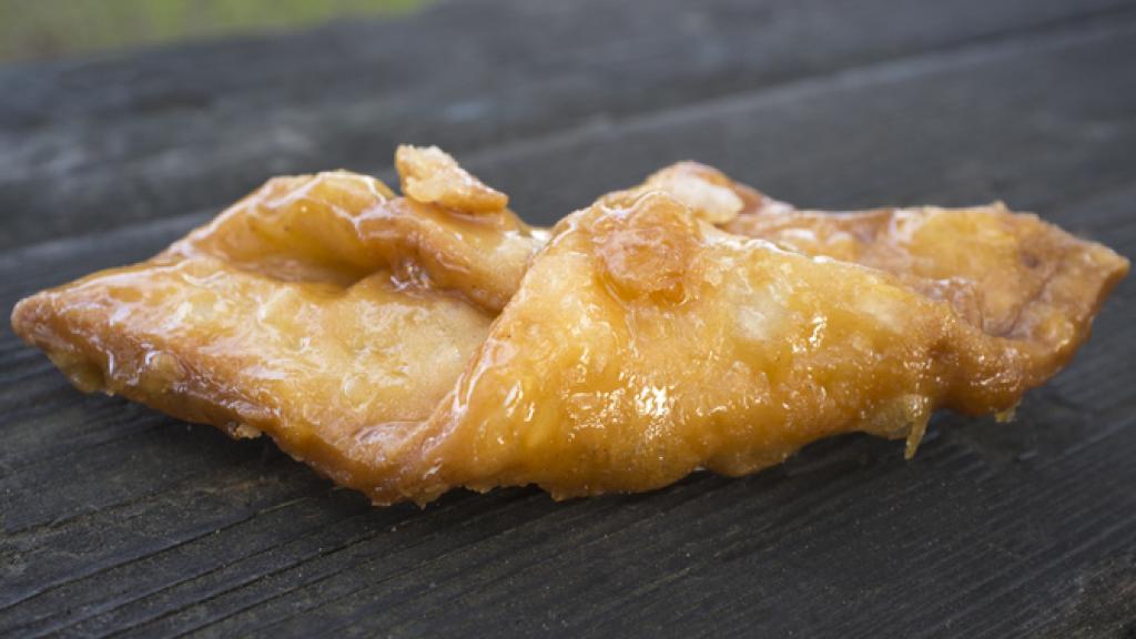 Pestiños andaluces, la receta casera y tradicional más fácil.
