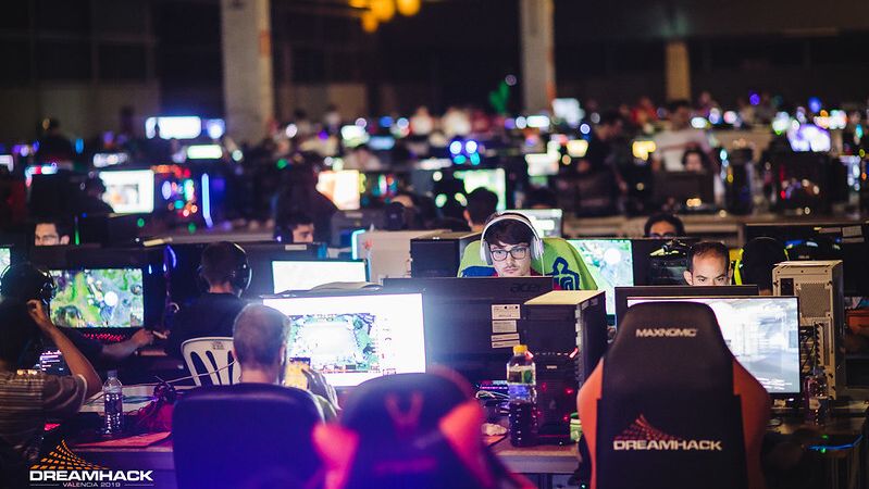 La última edición de DreamHack Valencia en 2019 reunión a 65.000 personas de la mano de Encom. Fue la última edición presencial pre-pandemia.