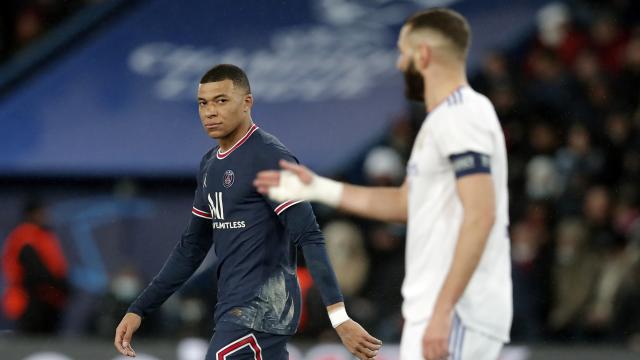 Mbappé y Benzema, durante el PSG - Real Madrid de la Champions League