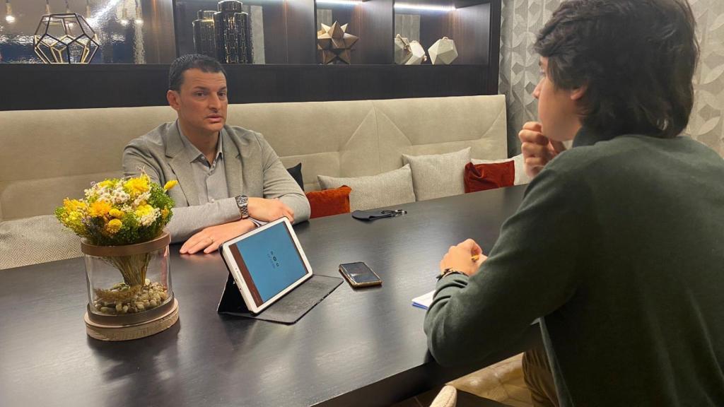 Fotografía de la entrevista.