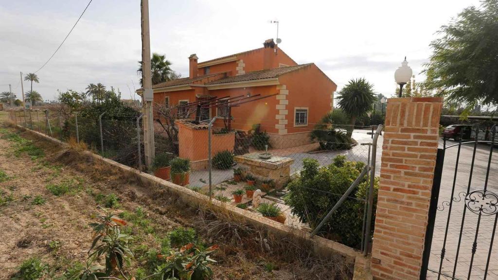 Casa de Elche donde Santi mató a su padre, a su madre y su hermano pequeño.