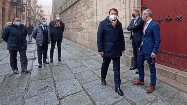 Mañueco expresa su “indignación” por la crisis del PP: “Pido que la verdad se abra paso”