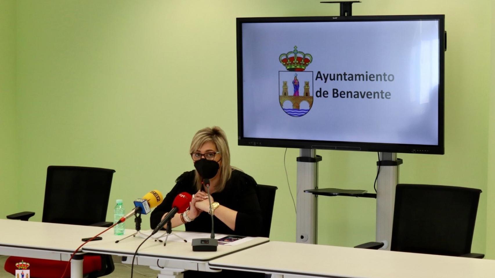 La concejala de Fiestas presenta el programa para los carnavales 2022
