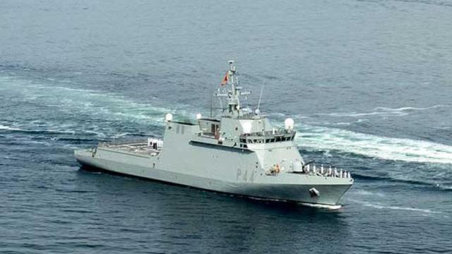 Buque Neptuno de la Armada.