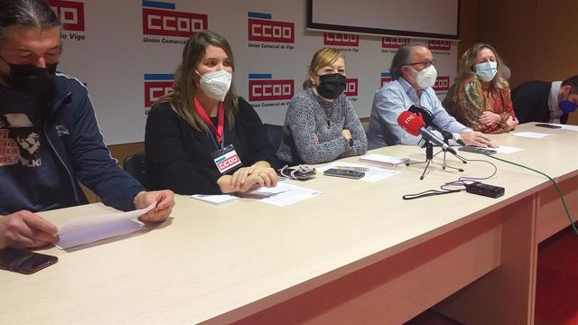 Representantes de CC.OO., CIG y UGT anuncian en rueda de prensa una huelga para el 18 de marzo de 2022 en las residencias privadas y centros de día.