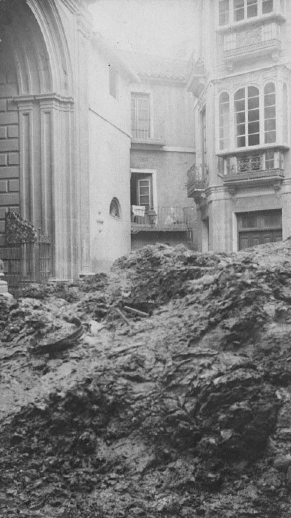A principios del siglo XX Málaga sufrió grandes riadas e inundaciones.