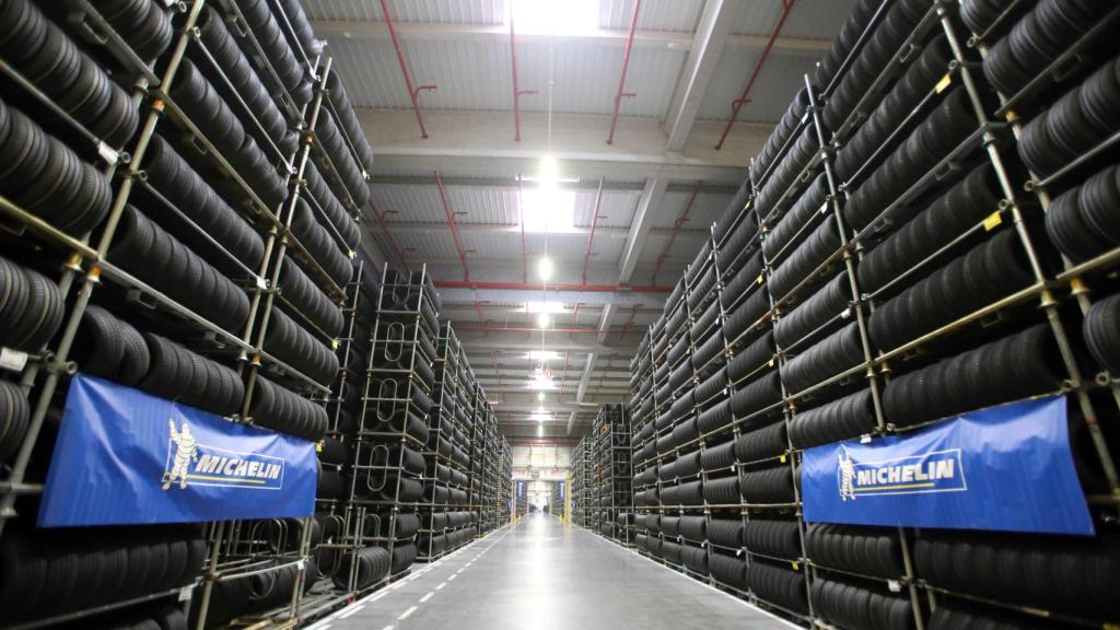 Neumáticos almacenados en las instalaciones de Michelin en Valladolid
