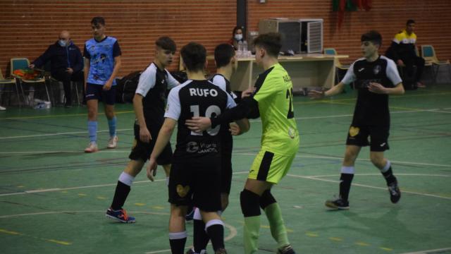 El equipo zamorano celebra un gol