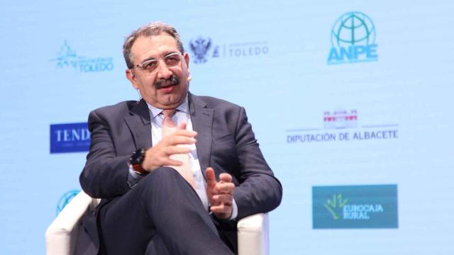 Jesús Fernández Sanz, consejero de Sanidad de Castilla-La Mancha, en el Foro Económico Español 'Castilla-La Mancha: logros y desafíos'. Foto: Esteban Palazuelos