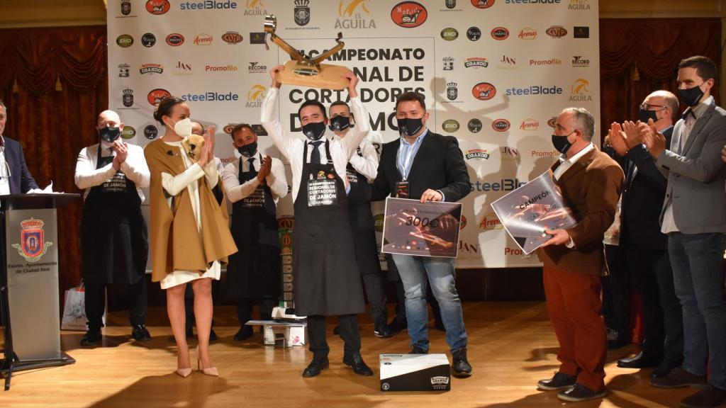 Otro momento de la final del campeonato