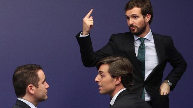 Pablo Casado junto a Teodoro García Egea y pablo Montesinos. EP