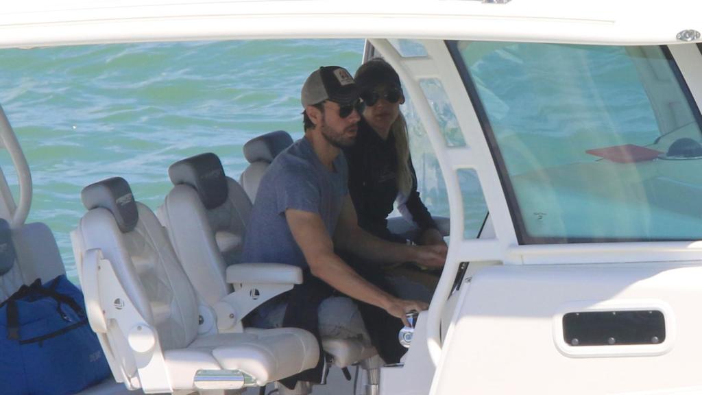 Enrique Iglesias y Anna Kournikova en Miami.