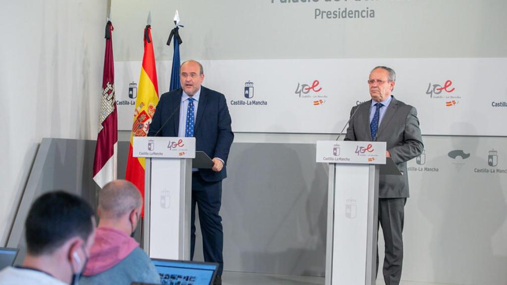 Guijarro y Ruiz Molina en rueda de prensa