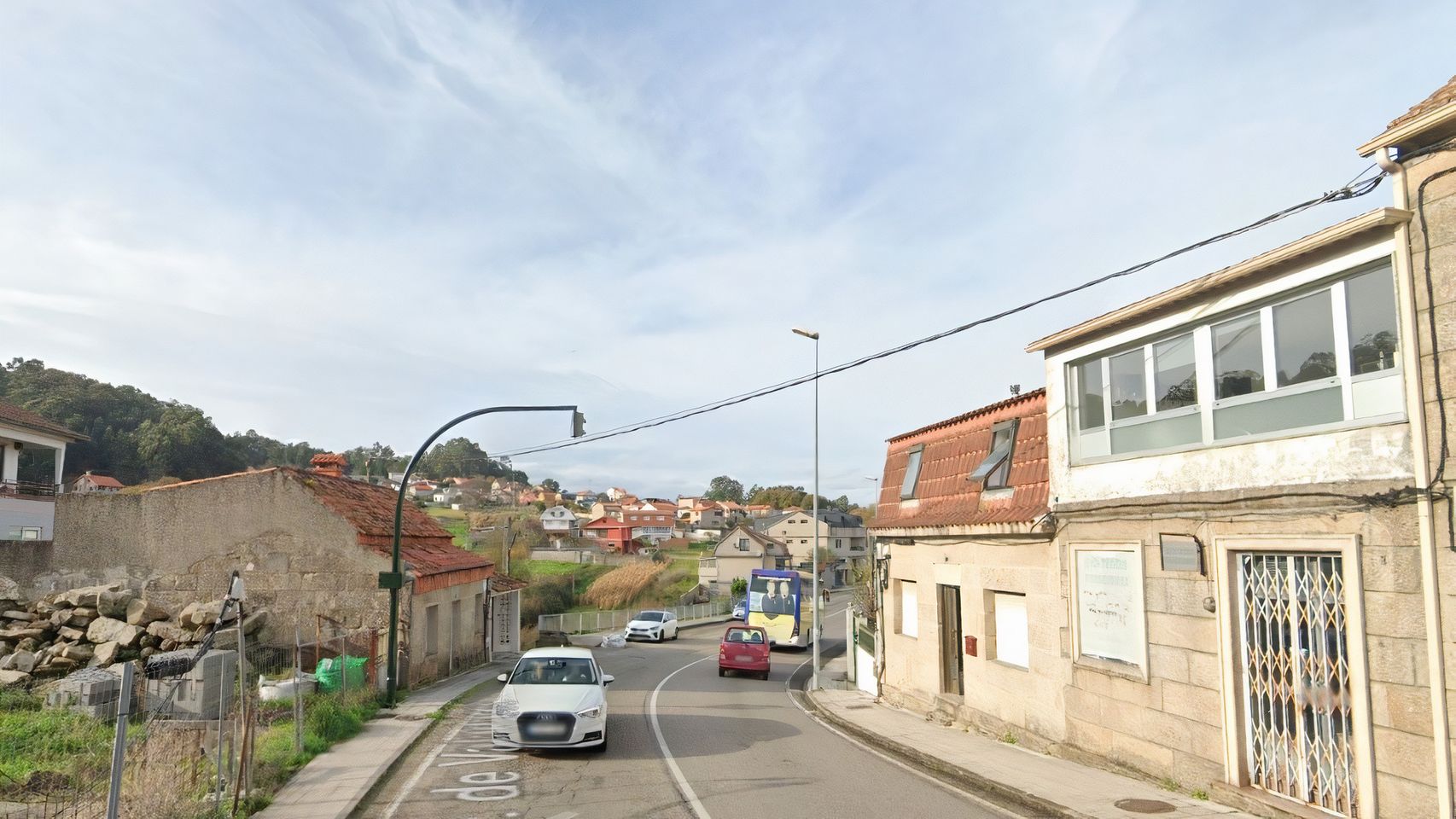 Tramo de la carretera de Valladares en Vigo.