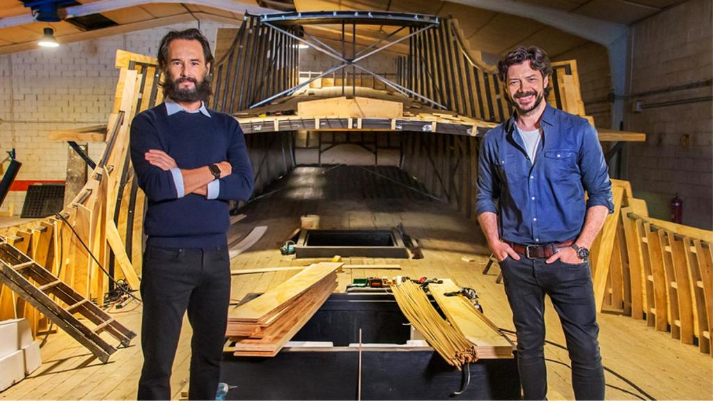 Rodrigo Santoro y Álvaro Morte, los protagonistas de 'Sin límites'.