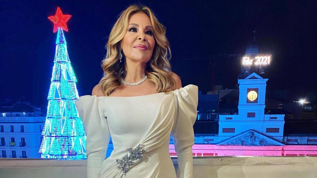Ana Obregón durante las Campanadas de 2020.