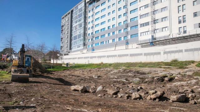 Inicio de las obras de la pista de patinaje de velocidad en Novo Mesoiro, en A Coruña.