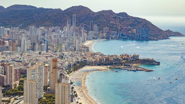 Un 'Amazon local' para impulsar el turismo de compras en Benidorm.