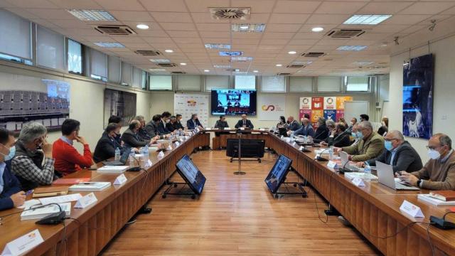 Los representantes de las Federaciones y el CSD en la Asamblea del Deporte Español.