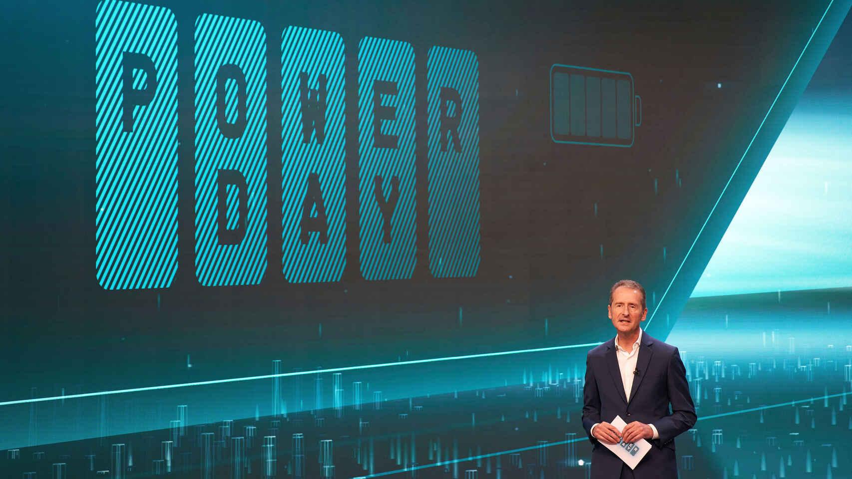 Herbert Diess, primer ejecutivo de Volkswagen durante la presentación de la nueva estrategia del grupo.