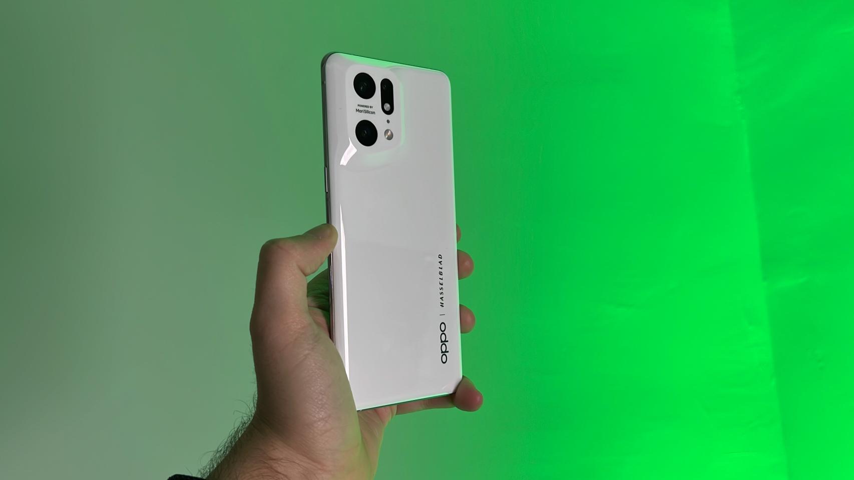 Primer contacto con los Oppo Find X5: diseño y gran cámara para atacar a la gama alta