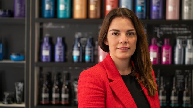 Inés Fernández, nueva directora de la fábrica de L’Oréal en Burgos