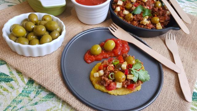 Tacos de picadillo con aceitunas Manzanilla, una receta que te transporta al Caribe