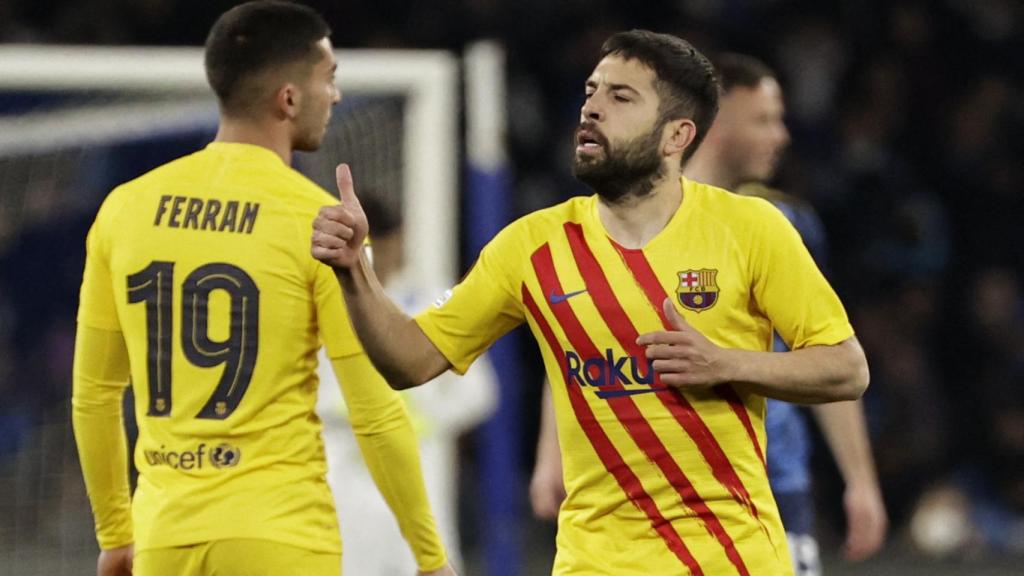 Jordi Alba celebra su tanto.