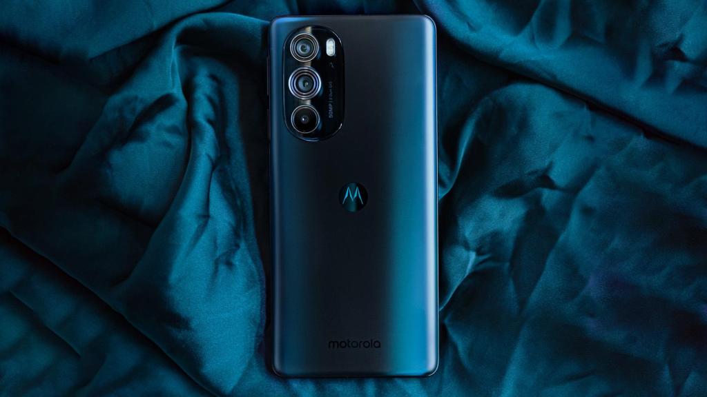 Motorola Edge 30 Pro.