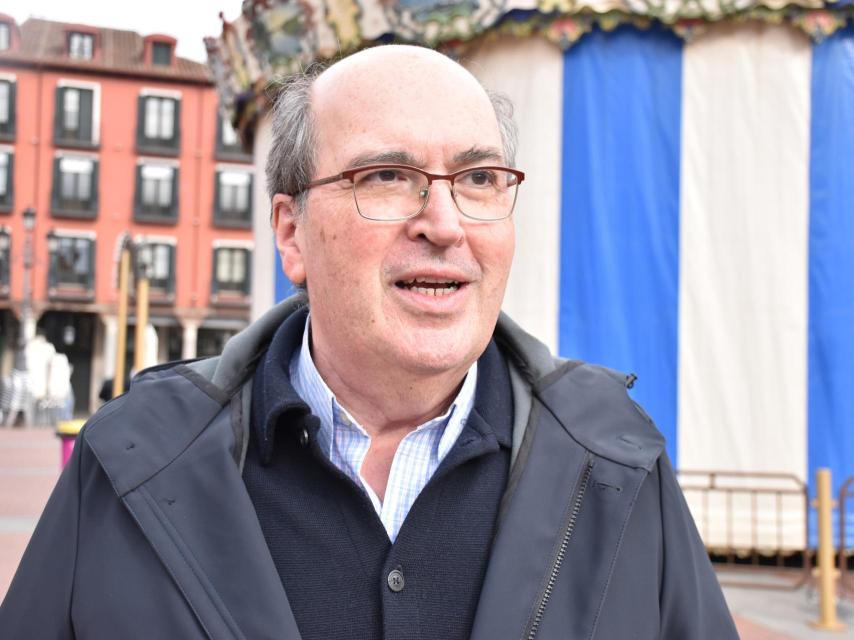José Ramón González