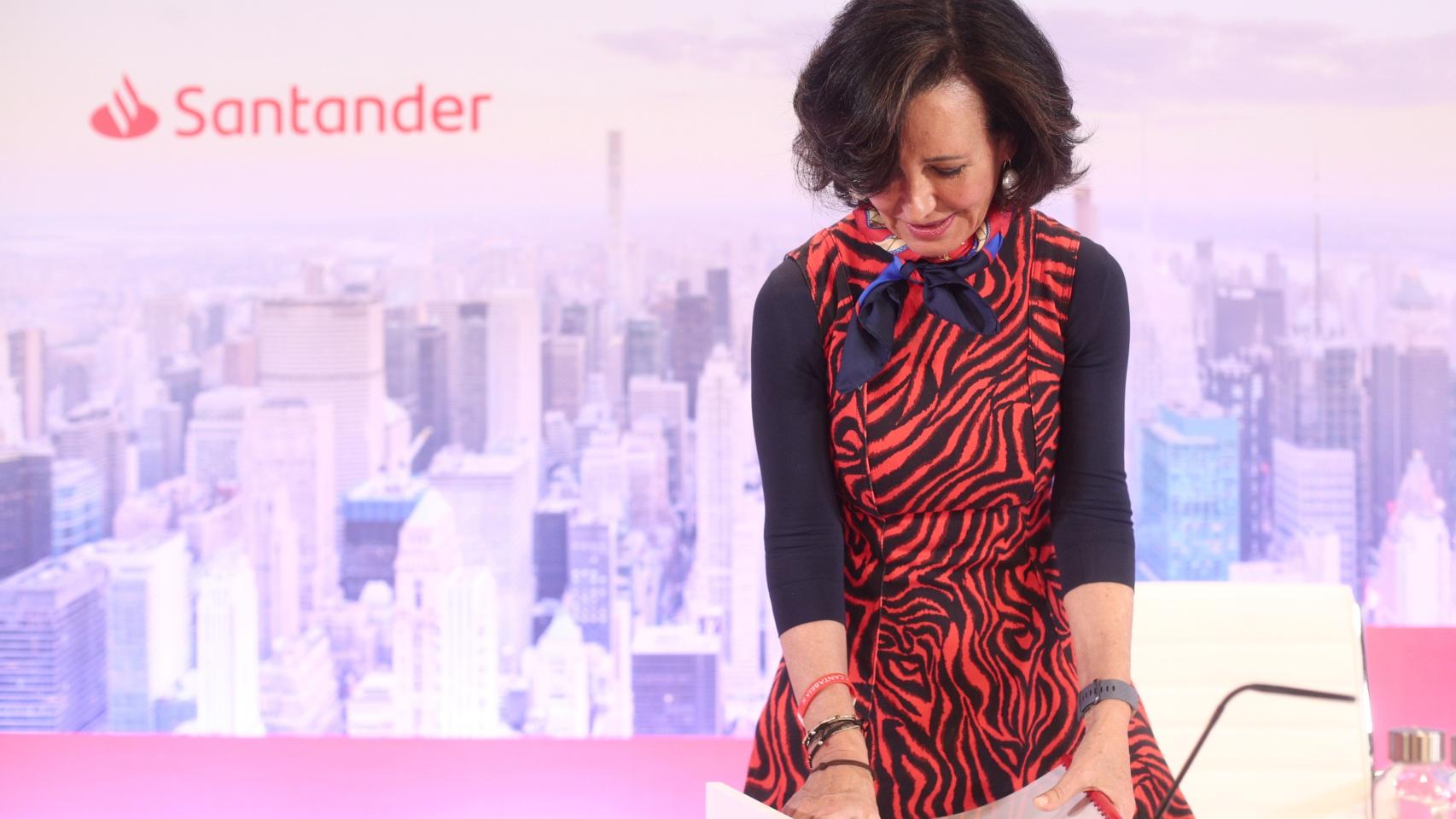 Ana Botín, presidenta de Santander, durante una presentación de resultados.