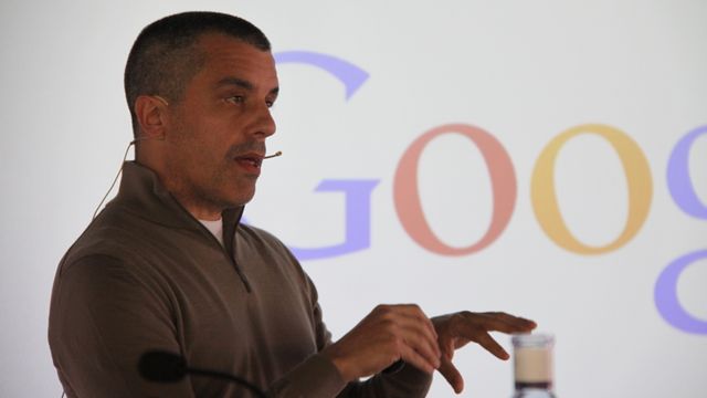 Bernardo Quintero en una conferencia.