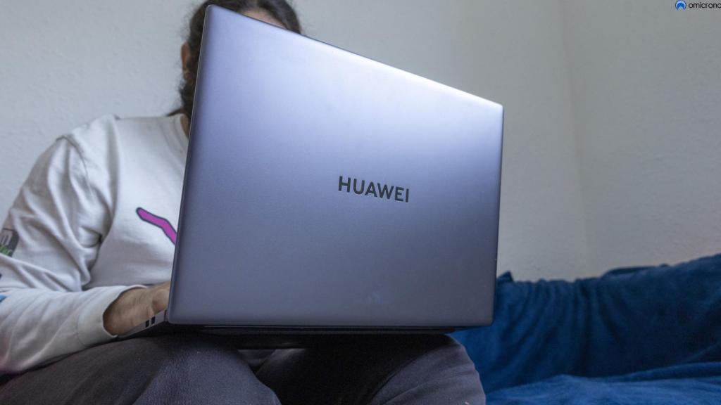 Huawei MateBook 16