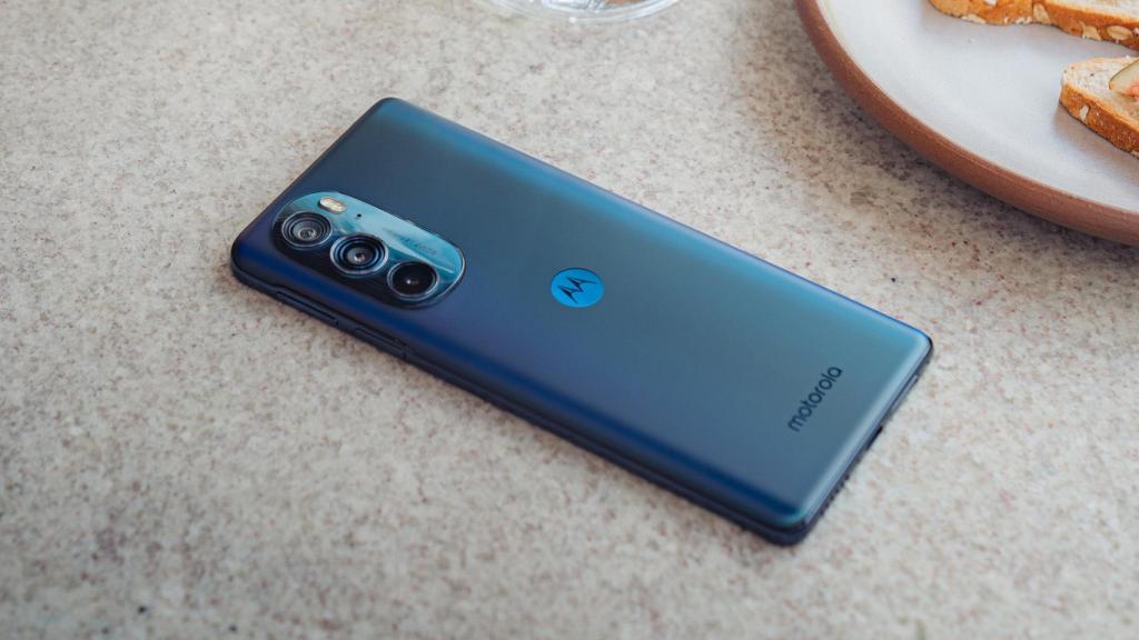 Motorola Edge 30 Pro.