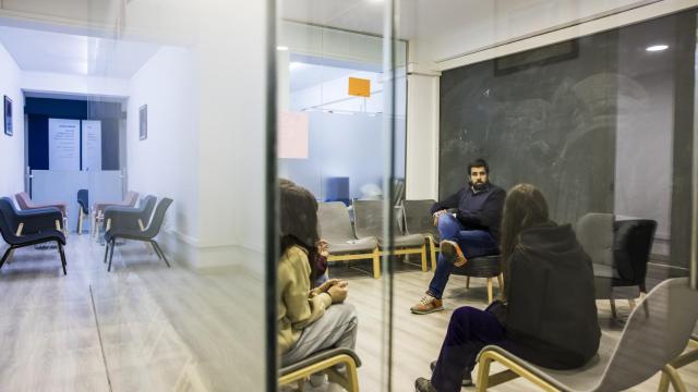 Marc Masip, fundador de los Hospitales de día para adictos a móviles y videojuegos Desconect@.