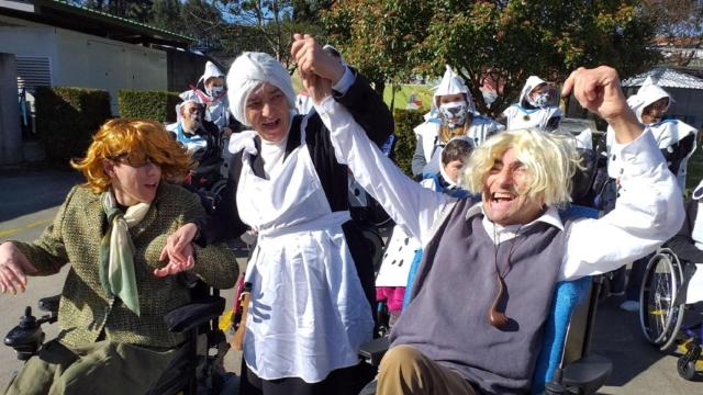 Desfile de disfraces de Carnaval en Aspace Coruña.