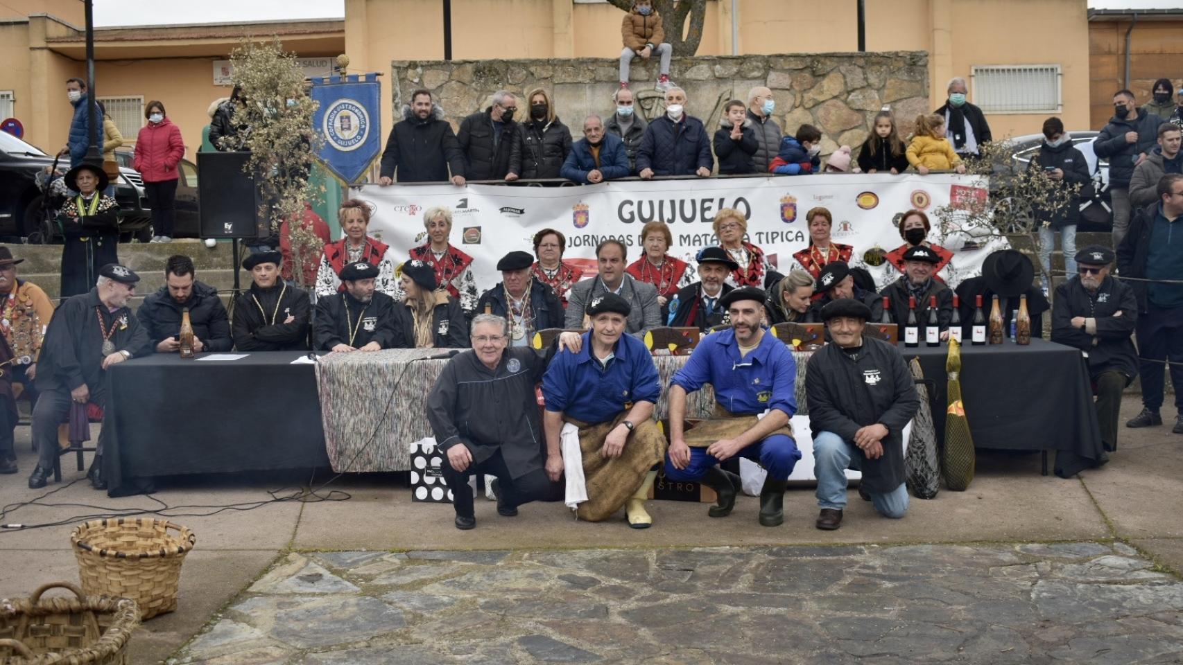 Broche de oro, con los cofrades como protagonistas, en Guijuelo