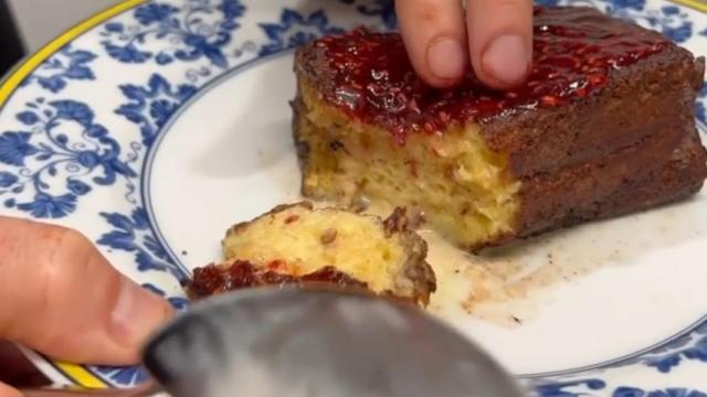 La torrija de chocolate y frambuesa de Dabiz Muñoz