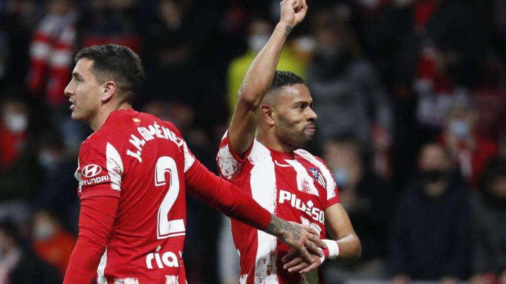 Renan Lodi levanta al Wanda Metropolitano.