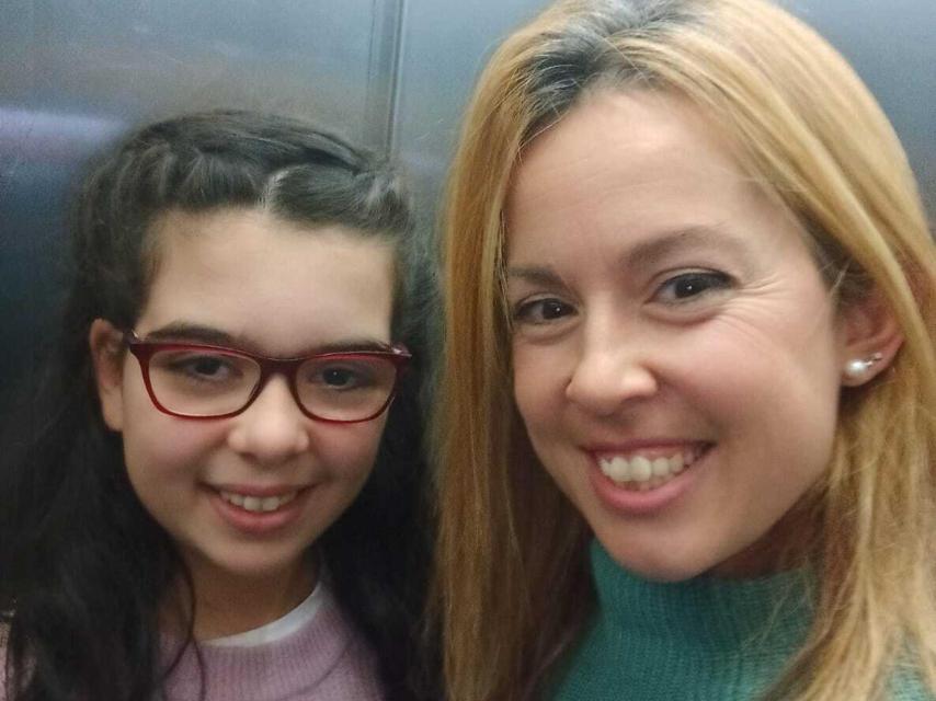 Noelia junto a su madre Beatriz